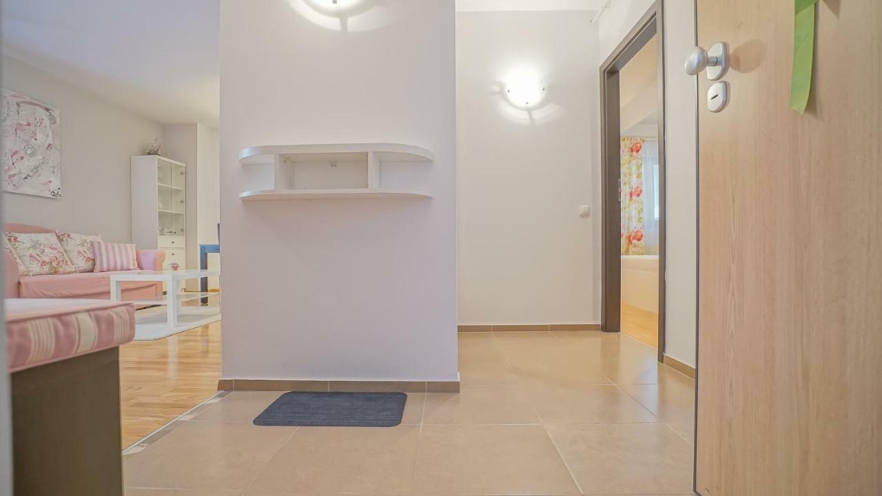 Cn2I Luxury Accommodation/Privilegio8 Brasov Bagian luar foto
